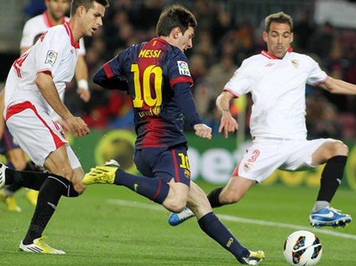 Sociedad – Barca: Messi hẹn gặp Ronaldo - 2
