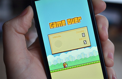 Chồng yêu Flappy Bird hơn vợ - 1