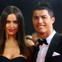 Bóng đá - Messi&amp;vợ "hít khói" CR7&amp;bồ về độ hấp dẫn