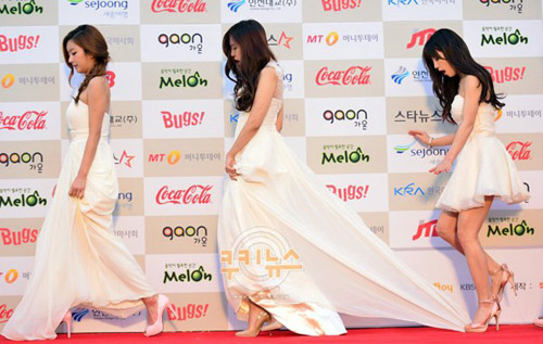 Phì cười vì mỹ nữ thảm đỏ - 7