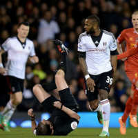 Bóng đá - SAO Liverpool "hạ knock-out" trọng tài