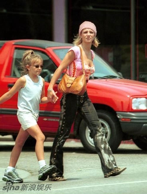 Britney Spears thời hoàng kim đâu rồi! - 10