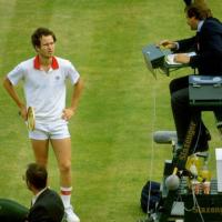 Thể thao - Khi SAO tennis “phát điên” trên sân