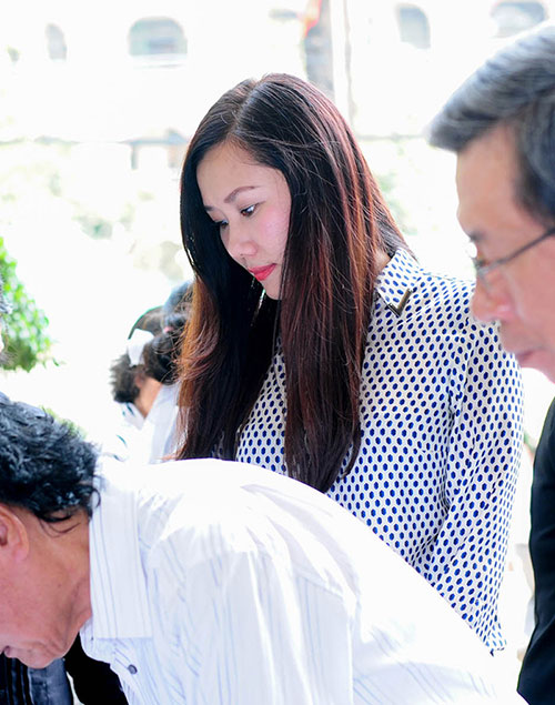 Nghệ sỹ Việt đến viếng cha ĐD Quang Dũng - 14