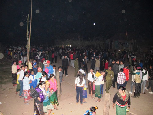 Tự do tình tự trong lễ hội đập trống ở Quảng Bình - 9