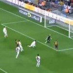 Bóng đá - Video: Cột dọc liên tiếp từ chối Barca