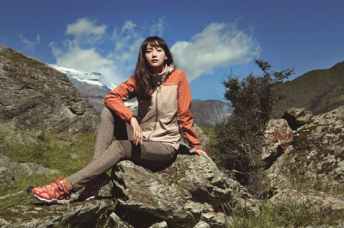 1700 fan hỗn loạn vì tình địch Kim Tan - 2