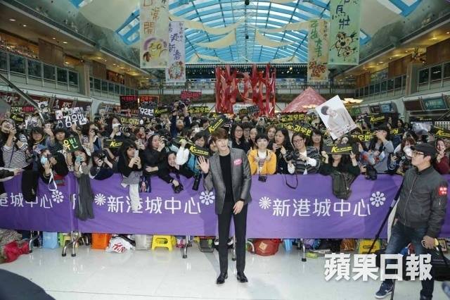 1700 fan hỗn loạn vì tình địch Kim Tan - 11