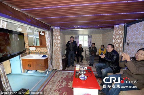 Ảnh: Nhà di động độc đáo ở Trung Quốc - 4