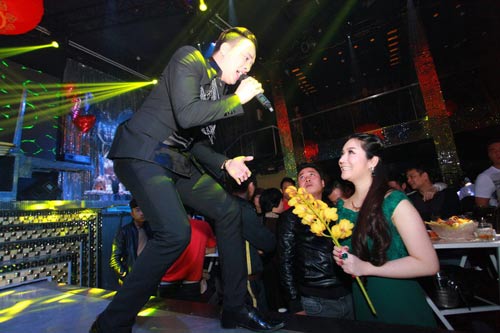 Cao Thái Sơn cưới vợ hay đi tu? - 8