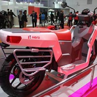 Ô tô - Xe máy - Ra mắt xe tay ga Hero RNT dáng độc đáo