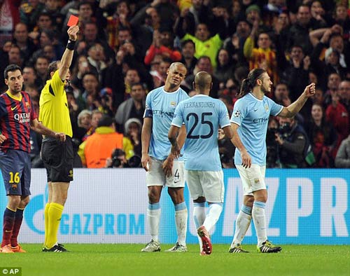Quan điểm: Barca hưởng penalty là đúng - 3