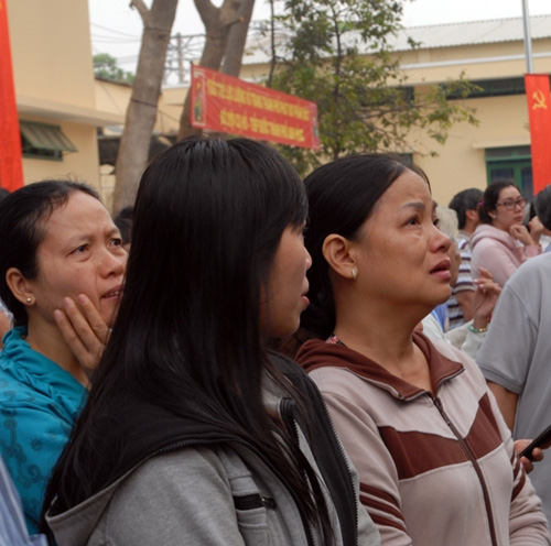 Nụ cười vui vẻ của chiến sỹ trẻ đi "tòng quân" - 12