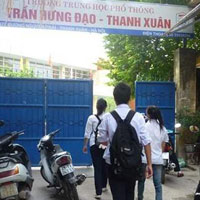 Giáo dục - du học - Đình chỉ HS vì thiếu hộ khẩu: Nhà trường nói gì?