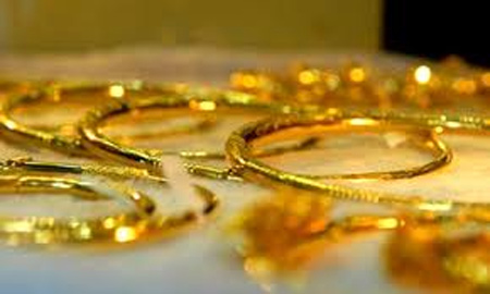 Giá vàng rơi về sát 36 triệu đồng/lượng - 1