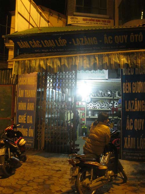 Đình chỉ HS vì thiếu hộ khẩu: Nhà trường nói gì? - 3