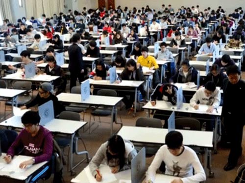 Hàn Quốc: GV luyện thi kiếm hơn 84 tỉ đồng/năm - 2