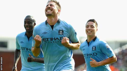 Man City - Stoke: Đứng dậy và hủy diệt - 2