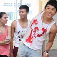 Ca nhạc - MTV - Ngọc Tình nhiệt tình cổ vũ Hữu Long thi nhảy