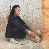 Tin tức trong ngày - Kỳ lạ tục thờ chó đá của người bản Nùng