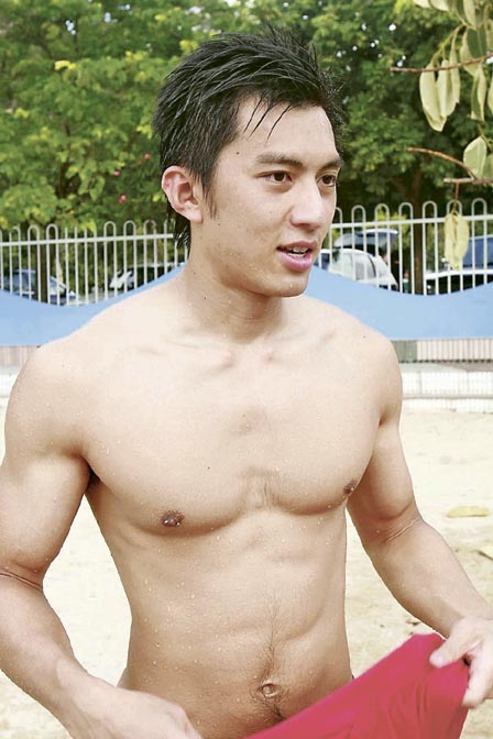 "Muốn đóng phim phải ân ái với tôi" - 4