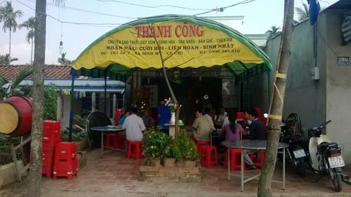 Giết người ở quán cà phê: Đám tang không khăn tang - 3
