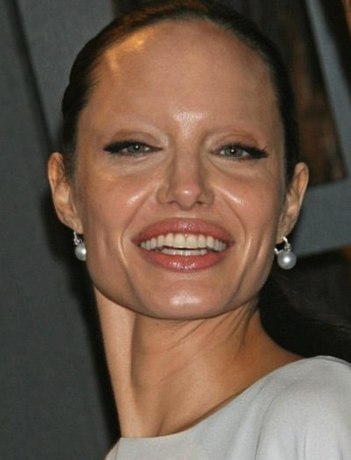 Ngã ngửa với nụ cười méo mó của sao Á Âu - 13