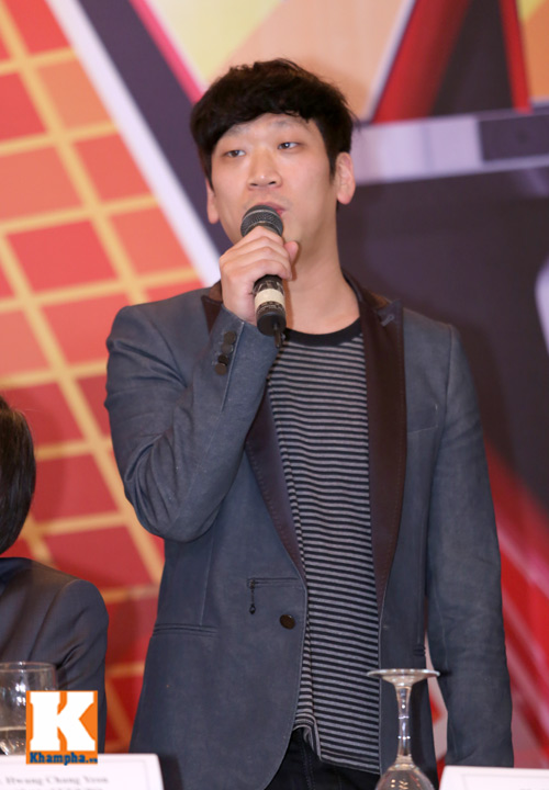 Baek Ji Young xinh tươi gặp gỡ fan Việt - 10