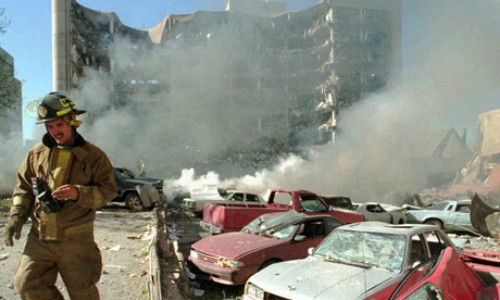 Vụ đánh bom cướp đi hàng trăm sinh mạng (Kỳ 2) - 1