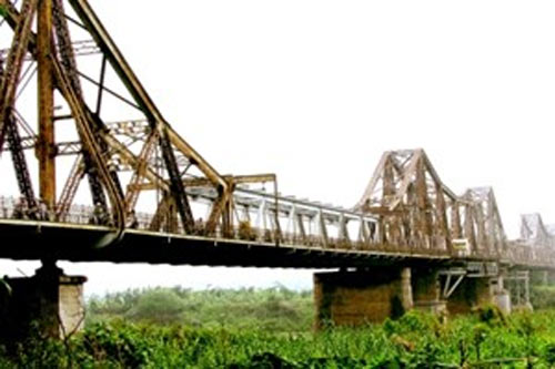 Không có chuyện “phá” cầu Long Biên - 1