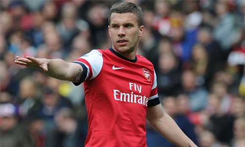 Podolski bóng gió muốn rời Arsenal - 1