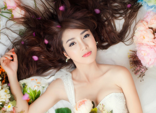 10 hot girl gây sốt khi đóng MV ca nhạc - 5