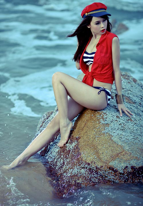 10 hot girl gây sốt khi đóng MV ca nhạc - 7