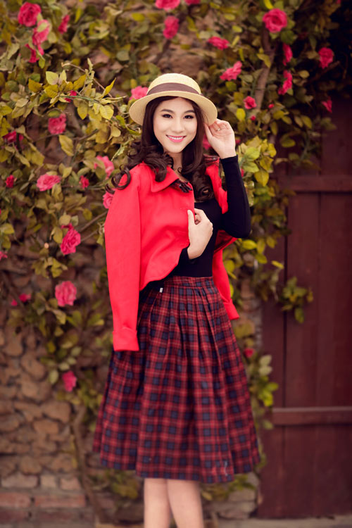 Kim Dung khoe vai trần trễ nải - 6