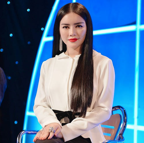 Vì sao Lý Nhã Kỳ ngày càng quyến rũ? - 2