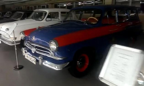 “Choáng”: Tổng thống Ukraina sở hữu 70 chiếc xe “độc” - 12