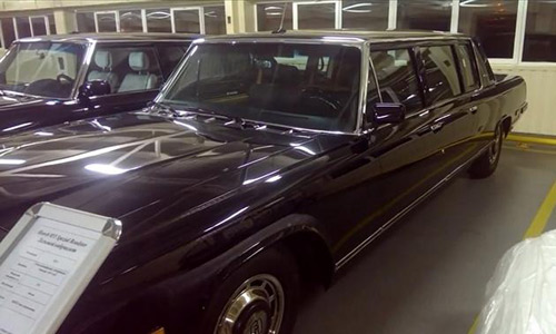 “Choáng”: Tổng thống Ukraina sở hữu 70 chiếc xe “độc” - 6