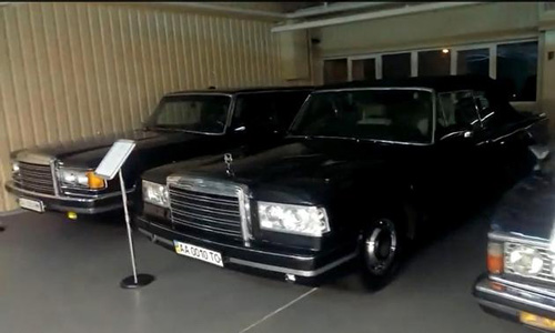 “Choáng”: Tổng thống Ukraina sở hữu 70 chiếc xe “độc” - 8