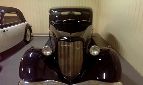 “Choáng”: Tổng thống Ukraina sở hữu 70 chiếc xe “độc” - 6