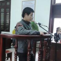 Pháp luật - Dụ bé gái xem phim sex rồi hiếp dâm