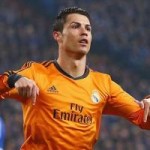 Bóng đá - Video: CR7 bỏ lỡ cơ hội ngon ăn