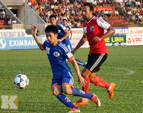 Đại náo V-League, "ngựa ô” chỉ mơ…trụ hạng - 4
