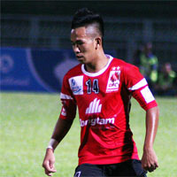 Bóng đá - Cầu thủ V-League "mắng" trọng tài