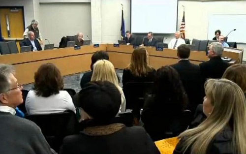 Mỹ: Hiệu trưởng, giáo viên chế giễu HS tự kỷ - 2