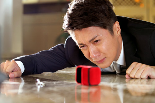 Kịch tính thương trường ngành thời trang - 3