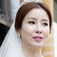 Phim - “Công chúa” Lee Tae Ran mắt đỏ hoe ngày cưới