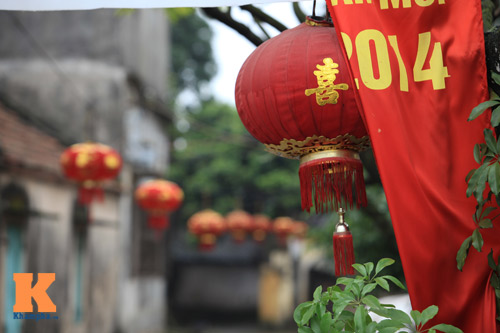 Đèn lồng "lạ" vẫn "đỏ phố, đỏ làng" ở Hà Nội - 2