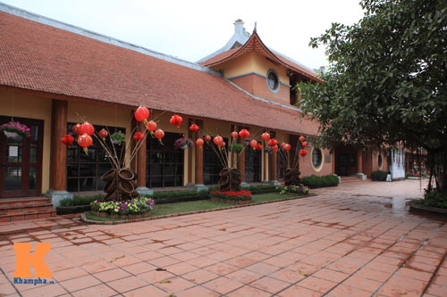 Đèn lồng "lạ" vẫn "đỏ phố, đỏ làng" ở Hà Nội - 16