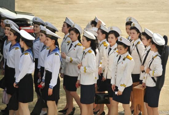 Xinh như mộng dàn nhạc nữ hải quân Triều Tiên - 11
