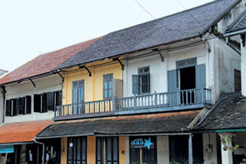 Dạo phố cổ ở Luang Prabang - 2